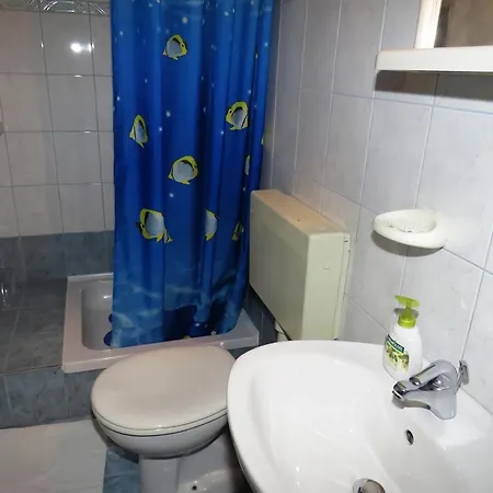 ミレーナ＆アンテ マカルスカ