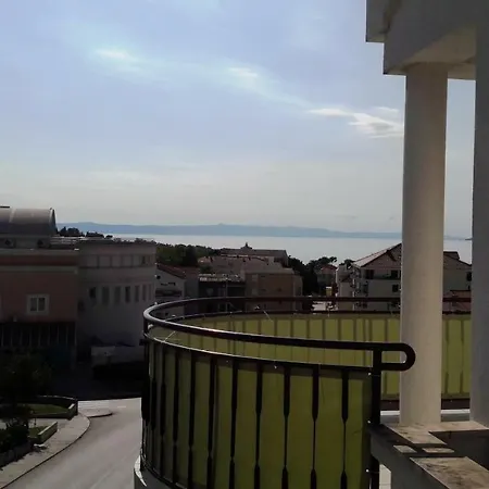 ミレーナ＆アンテ アパート