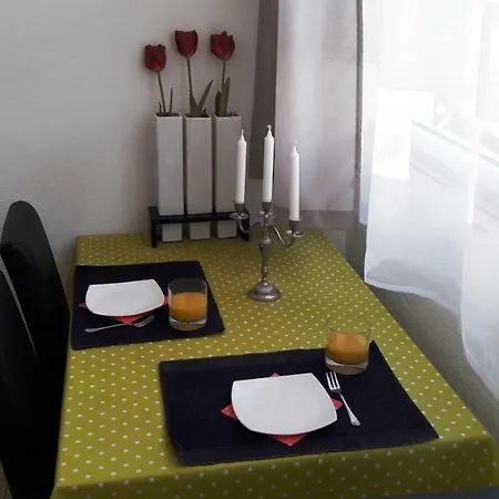 ミレーナ＆アンテ * マカルスカ