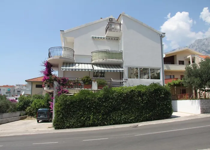 Milena & Ante Appartement Makarska