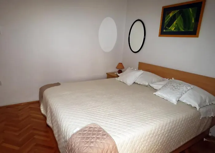 Milena & Ante Appartement *
